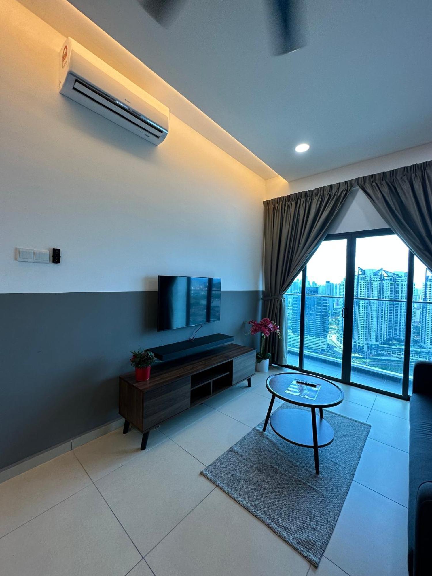 Reizz Residence By D'Amour Kuala Lumpur Esterno foto