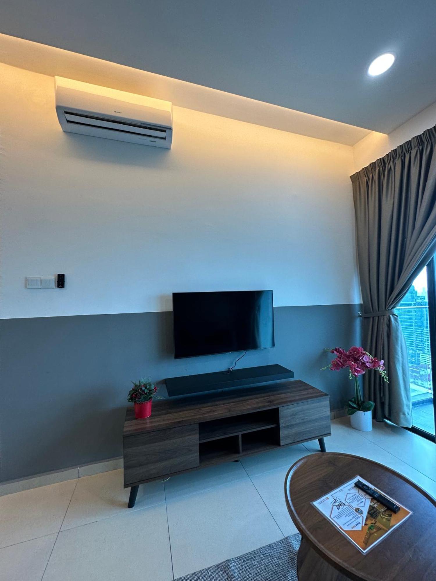 Reizz Residence By D'Amour Kuala Lumpur Esterno foto