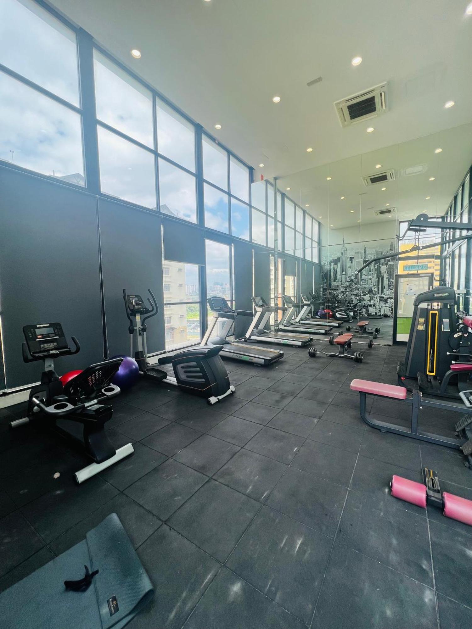 Reizz Residence By D'Amour Kuala Lumpur Esterno foto